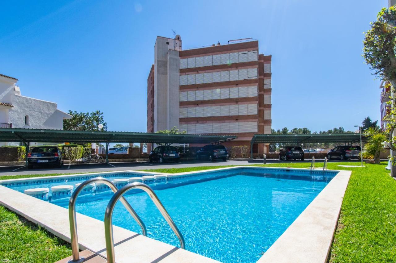 Rentalmar Nabila Miami Playa Buitenkant foto